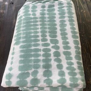 Kyte baby youth blanket in sage riptide